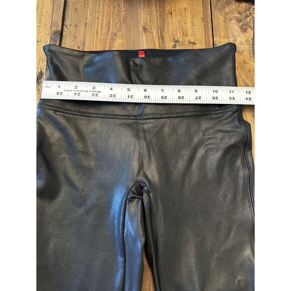 Spanx Faux Leather Leggings Black Tummy Control Shape Wear Size Small Slimming - Picture 7 of 9